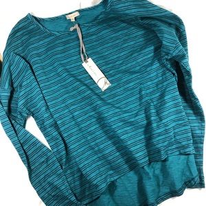 Jade colored Cotton, long sleeved, high low tee